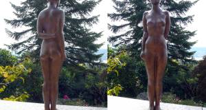 Stehende Figur