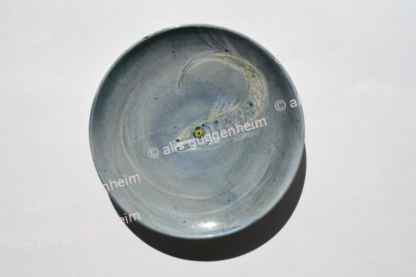 Teller mit Fisch Motiv